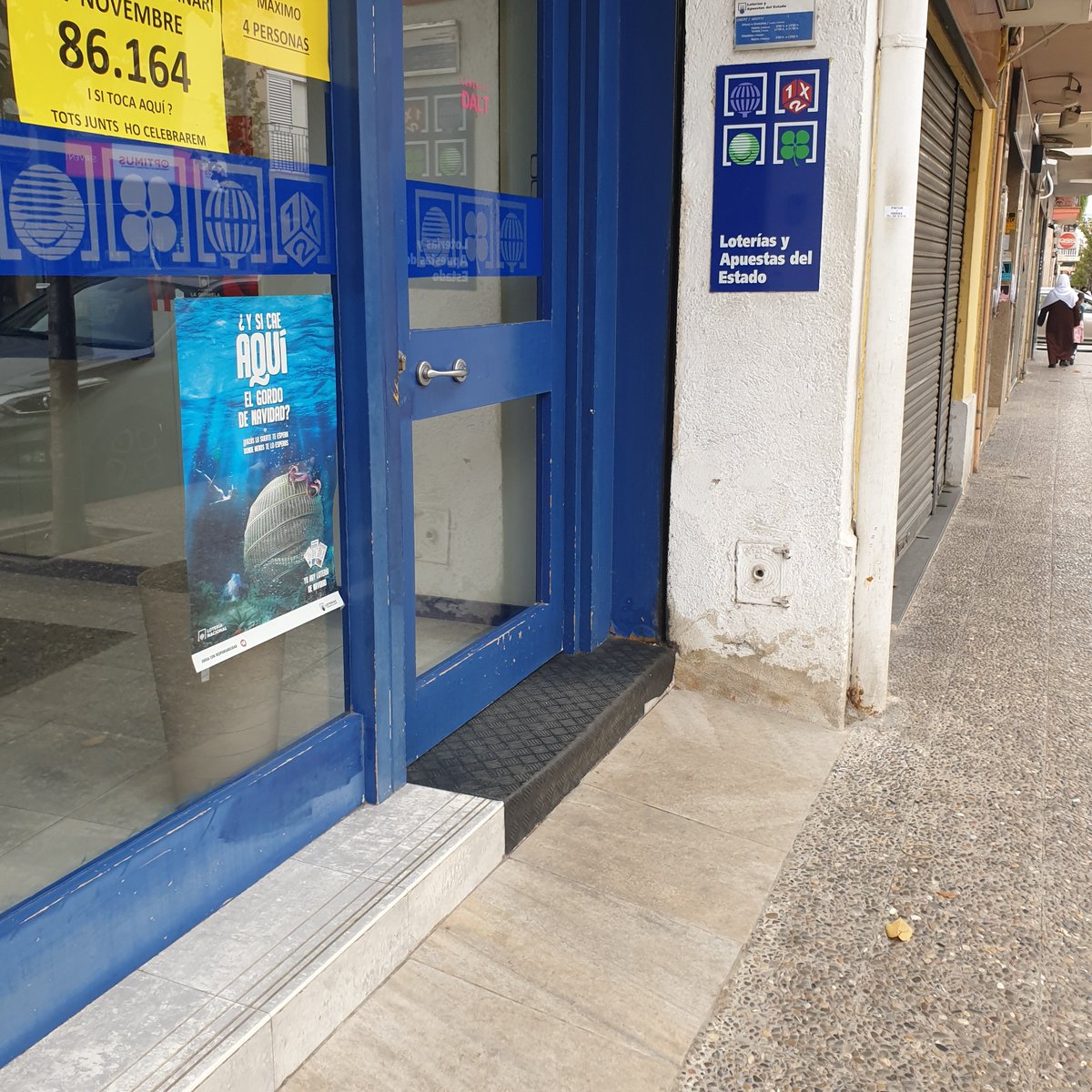AngieBG2408's tweet photo. ¿Las personas en silla de ruedas deben pedir permiso para acceder? 
Pista: No.
#diversitatFPT #sharediversitas https://t.co/nhQEBVdr9i