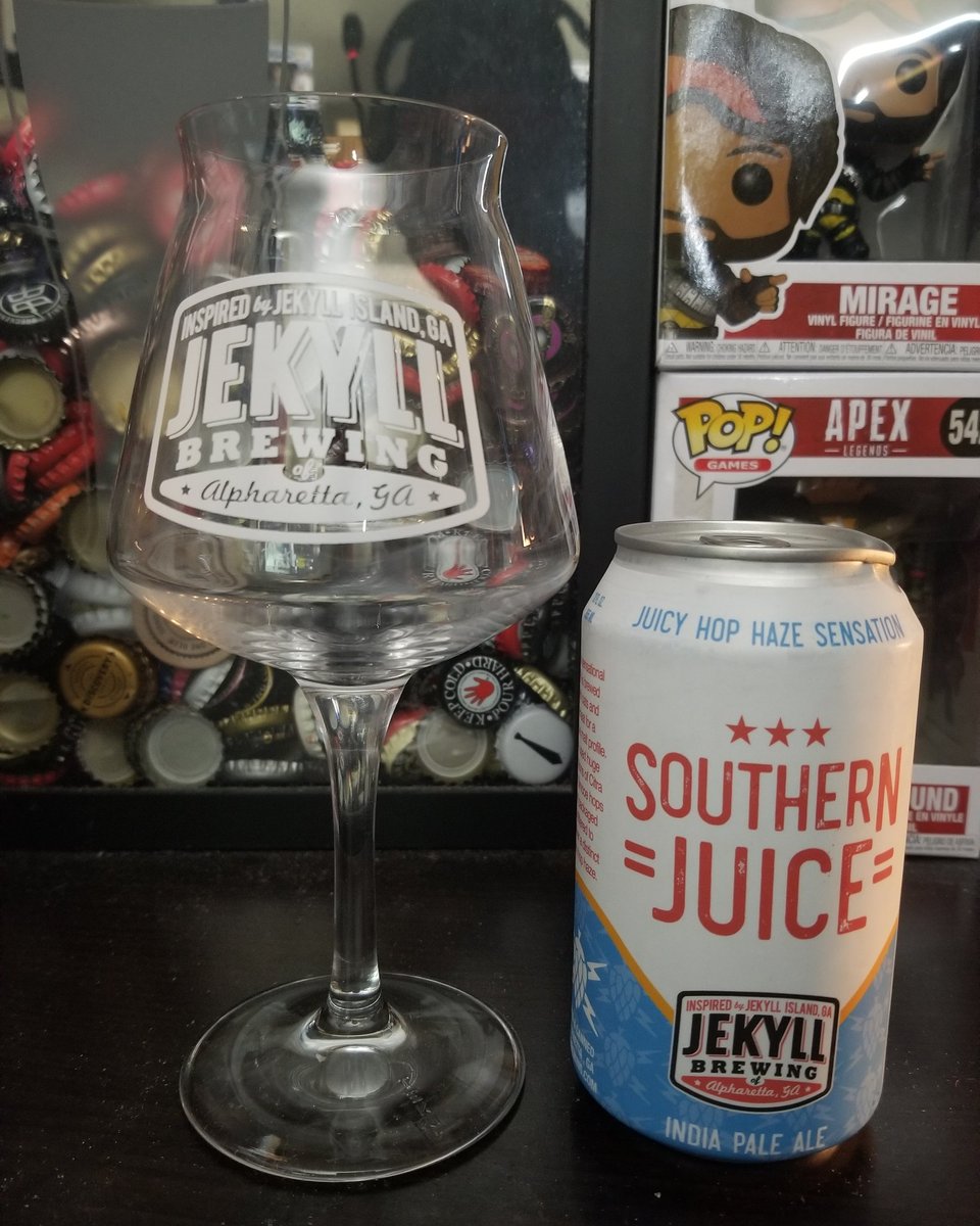 Alucard_x99's tweet photo. Its Beer-Pex Friday once again and we'll b trying out some new @jekyllbrewing beers on stream today as well as others! Come thru for for good times, good vibes, and GREAT beers! #beer #beersnob #beerpex #apex #ApexLegends #streamer #twitchstreamer #twitchaffiliate #jekyllbrewing https://t.co/lcFpjVQWbU