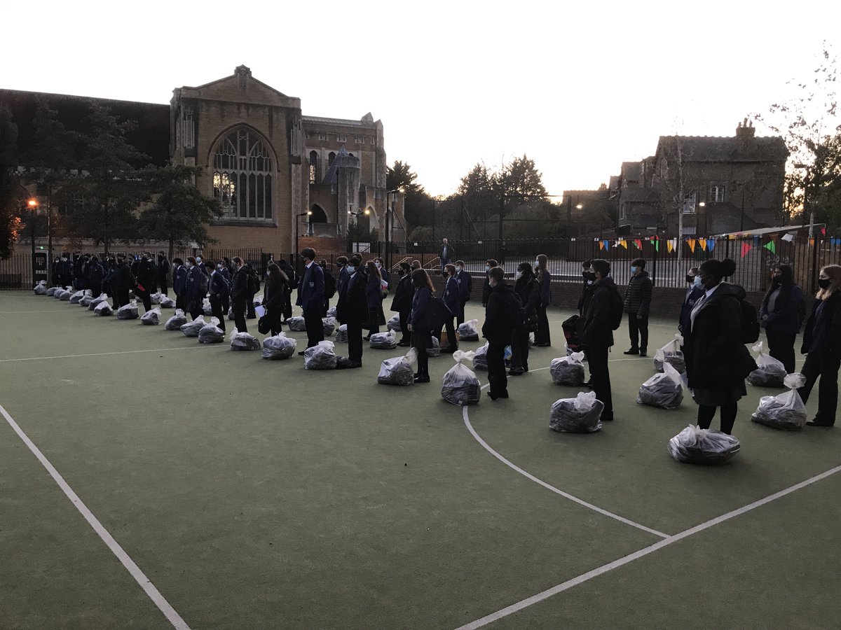StBenedictsCCF's tweet image. So this is what 60 new @WisemanEaling Recruits look like! All received their first kit issue today ready for parade at Wiseman next week. With a strength of 150+, we are now at our largest in living memory - &amp;amp; for the first time 50:50 @StBenedicts:@WisemanEaling.