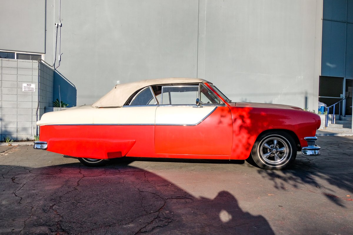 CFRClassic's tweet photo. CAR GUYS- Tell us what this is!
#metropolitan #gm #drive #custompaintjob #classiccarrestoration #carrestoration #interior #chrome #convertible #dreamcars #classiccarspotter #carspotter #rareclassics #nashmetropolitan #oldcar #oldcars #oldschool #coolcars #vintage #carshipping https://t.co/tjFC2mi13n