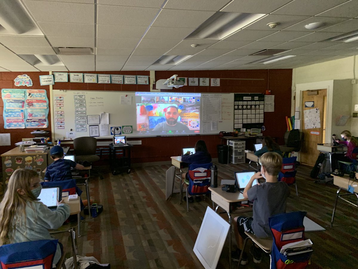 GB4th209's tweet photo. Our ALL school (in-person and remote) Assembly was GREAT!! Go Greyhound! https://t.co/oNdoehuLid
