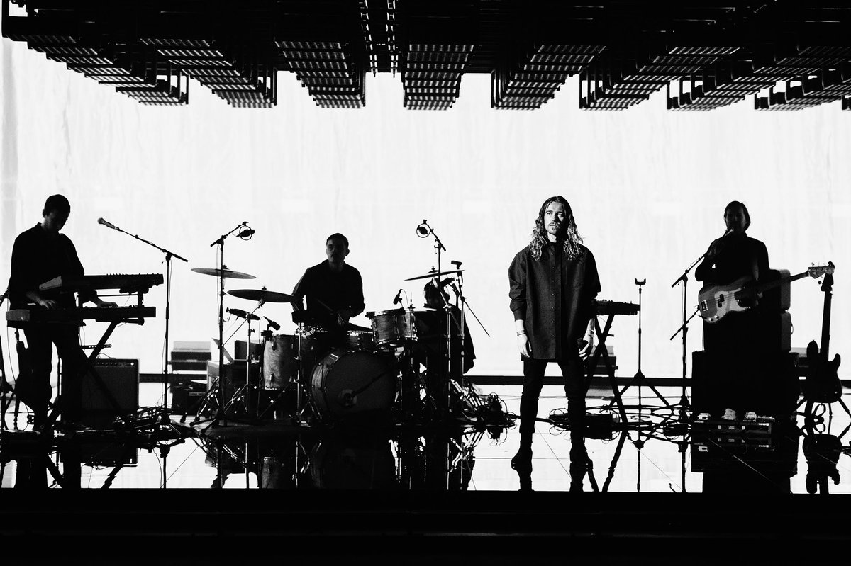 jdoreofficiel's tweet photo. On se retrouve ce soir à 22h40 sur @France2tv pour un concert @basiqueofficiel de folie ❤️
Il ne manque que VOUS 🙏 https://t.co/1st6h1Gaha