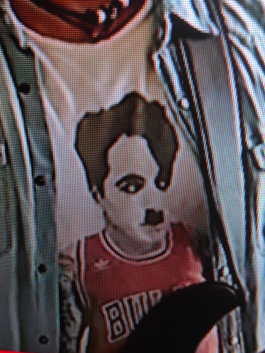 nykolas75's tweet photo. Alguien sabría decirme dónde podría comprar esta camiseta ?
 Quelqu'un pourrait-il me dire où je pourrais acheter se  T shirt ? https://t.co/egdKLW2RaH