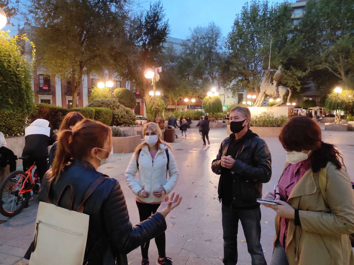 VielsaStudio's tweet photo. Los #Alumnos del #Curso y #Realización de #Cortometraje VI Centenario de #CiudadReal realizan una visita guiada con Cristina López de Lerma con la Oficina de @CRealTurismo @AYTO_CIUDADREAL #AlvarVielsaStudio https://t.co/HJFiUxRfPP