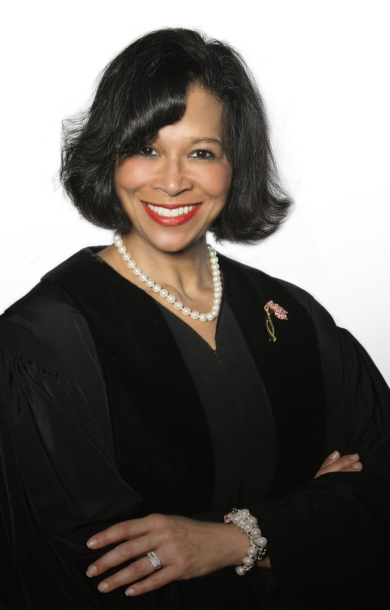 313JudgeCLM's tweet photo. THANK YOU WAYNE COUNTY AND CITY OF DETROIT!!!!! I love you and I'm grateful for the blessing of being able to continue to serve you for the next six years! #KeepJudgeMiller #YourAccessibleJudge #3rdCircuitCourt #JuvenileCourtJudge #MyFamilies #MyBabies https://t.co/xN6kmdi3Ng