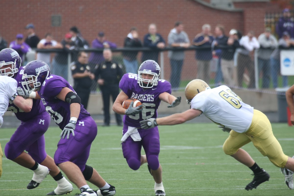 purpleraiders's tweet photo. Raider Rewind this week is another battle with the Blue Streaks as we go back to 2008 for a regular season home game vs. John Carroll ... 8 p.m. Saturday night on https://t.co/xzpfTk7JcA #gomountgo #ChampionTheStandard #watchd3 #d3fb https://t.co/FGGtpXOlFE
