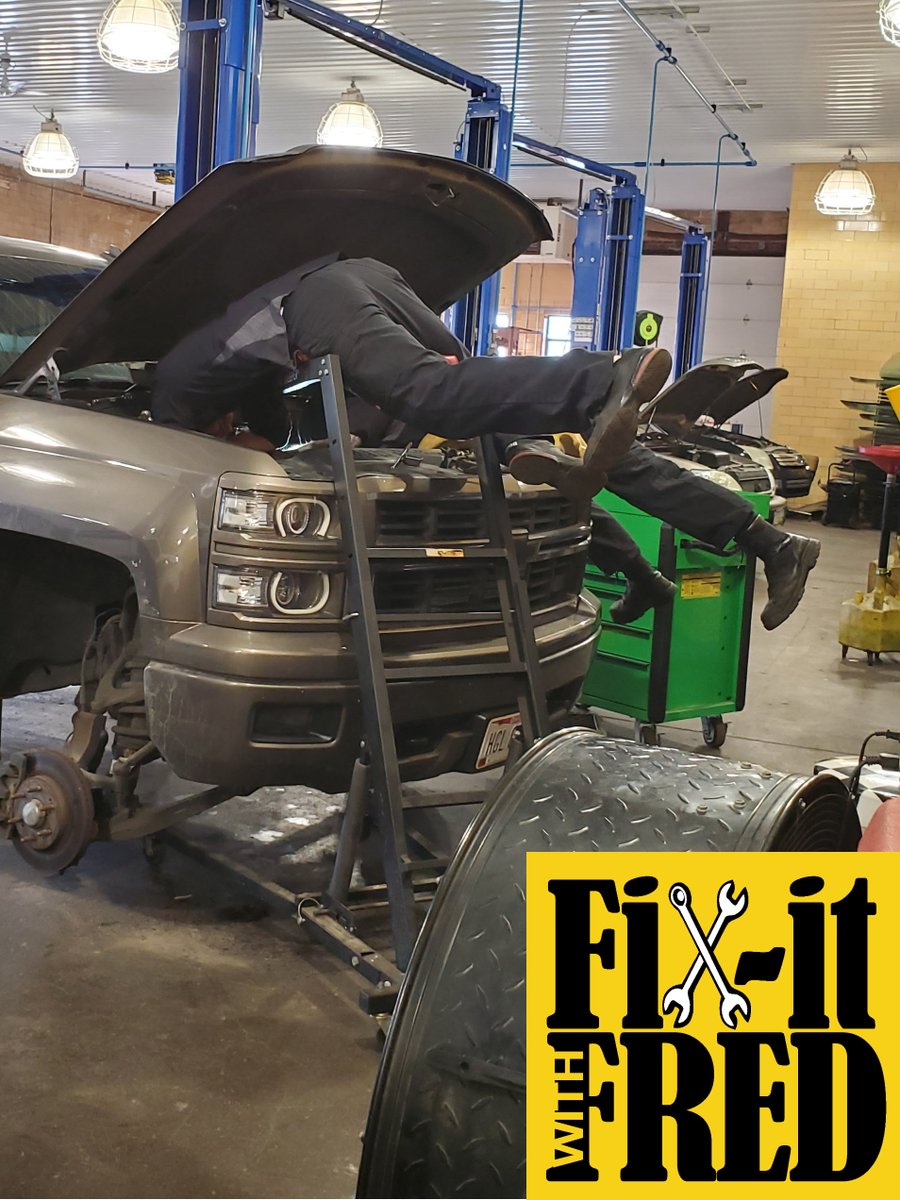 Fixitwithfred's tweet photo. Our technicians really get into their work LOL.
This weekend's weather is going to be beautiful.
What are you getting into this weekend?
#FIWF #HardWork #GetIntoYourWork #HappyEmployees #Silverado #Trucks https://t.co/s1OOwg52zr