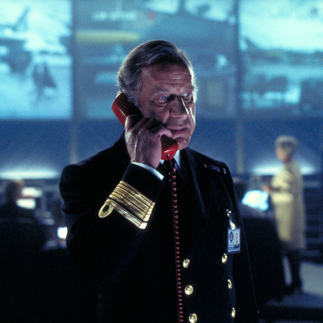 UrbanSpaceMan64's tweet photo. Rest in peace, Admiral Roebuck. #TomorrowNeverDies #007RIP https://t.co/pCrdF4ofgQ
