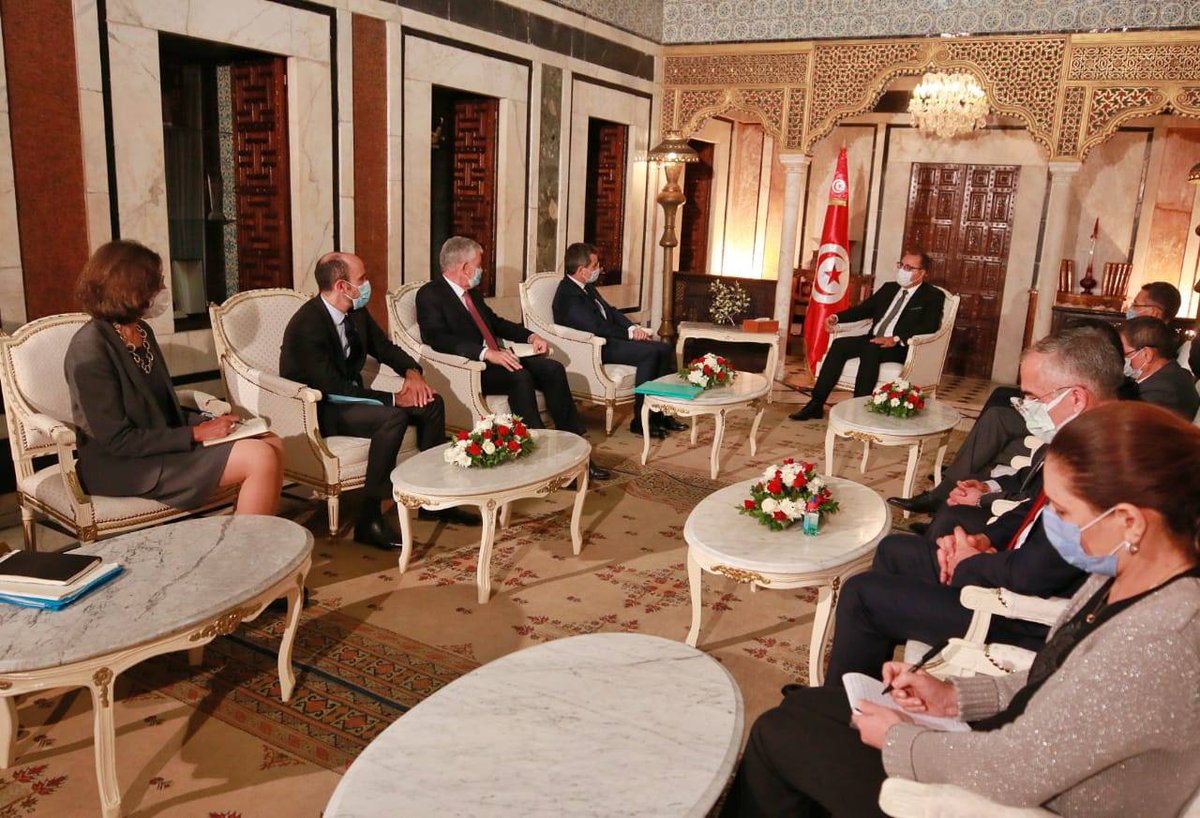 M. Hichem Méchichi, Chef du gouvernement tunisien a reçu, aujourd’hui, au Palais de la Kasbah, <a href="/GDarmanin/">Gérald DARMANIN</a> et la délégation qui l’accompagne.