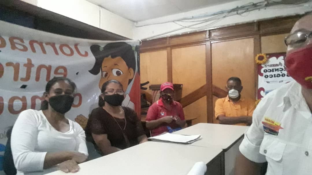 revenezuela1's tweet photo. #RadioMppe | #Noticia #EnDesarrollo #DeltaAmacuro Videoconferencia "Bicentenario del Tratado de Armisticio y la Regularización de la Guerra" con la asistencia de estudiantes y Gremio Docente, Misiones Educativas .@Zonaeducadelor1 #UnidosPorUnMundoPluripolar .@aristobulopsuv https://t.co/02sGNJhmdE