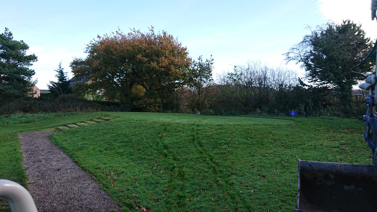 BPGcontractors's tweet photo. Tee box rebuilding programme started on another #NorthWest #GolfCourse first up turf strip and reshaping with our TB260 @Parkway_Plant c/w @ExacOneUK #Powertilt @3rdwinston on the sticks #BPGGolf.  👍👌 https://t.co/hQ0w6eIfx9