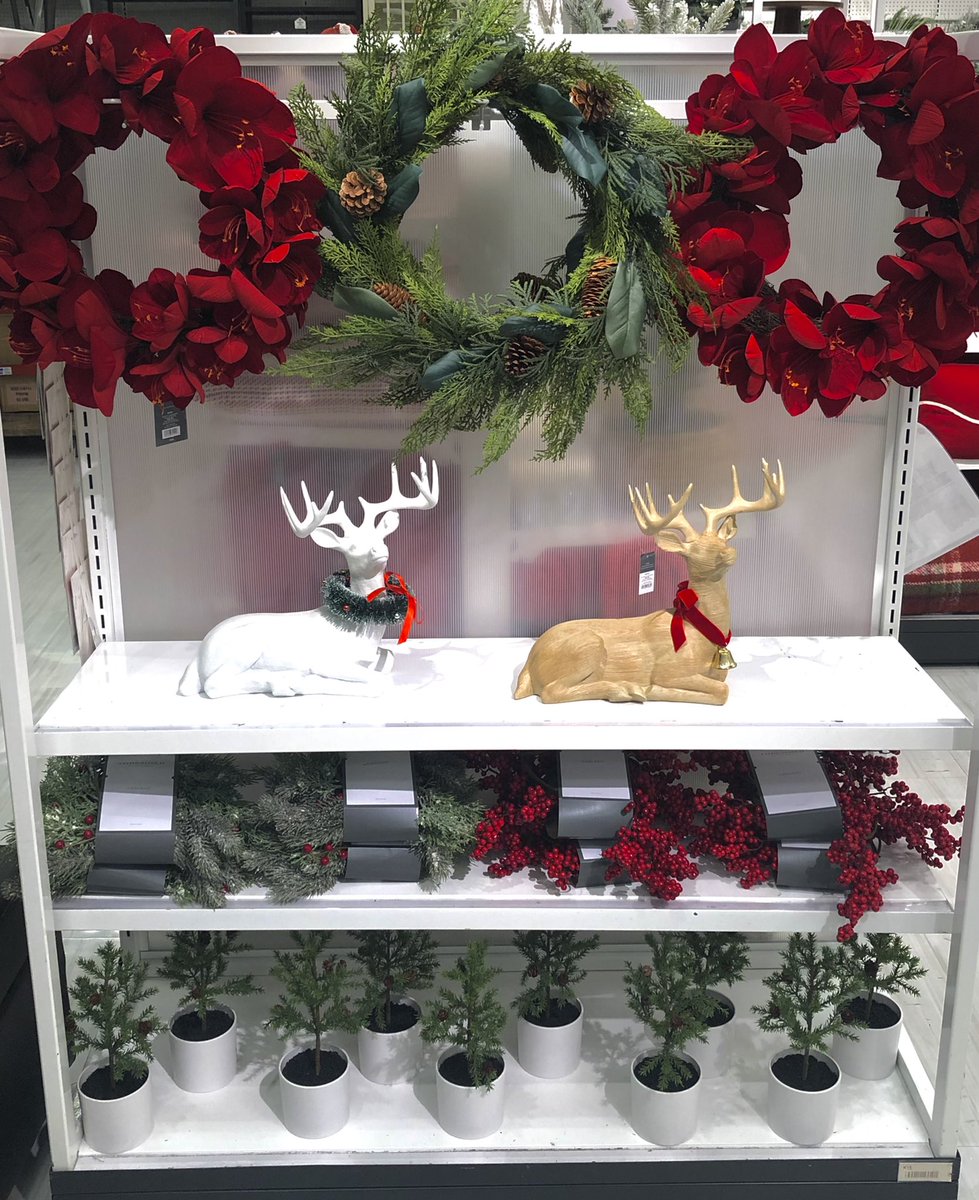 JoseI1344's tweet photo. Merry Xmas☃️🌲❄️🎄🎁🌲☃️ Shop our Christmas decor here at 1344 ❄️ #Christmas #loveandpeace #decor #targetstyle #target #mcgee #merrychristmas #visual https://t.co/E6eA4rHc89