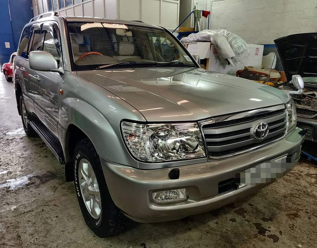 OwuorMichael's tweet photo. Another one from Diastar Auto Care Centre Ltd 😍😍😍😍 
✓ Complete Respray, Detailing + Ceramic Coating 
✓ Toyota Land Cruiser 100 Series https://t.co/DWZ0MEkNCq