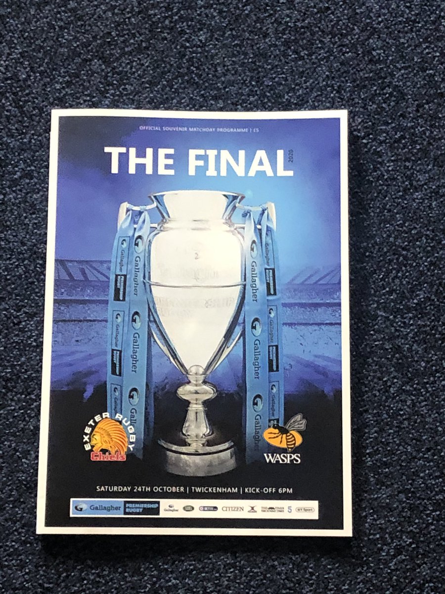 WaspsKitMan's tweet photo. Kitman Clearout. Found an extra programme and managed to get this fella @jackswillis7 to sign all three. Will run this for another week now. To be in next Thursdays hat. Follow me AND Mr Willis, Retweet #everykitmanknows Final. Happy Friday everyone 🍷🍷🍷 https://t.co/v1l52ba8oc