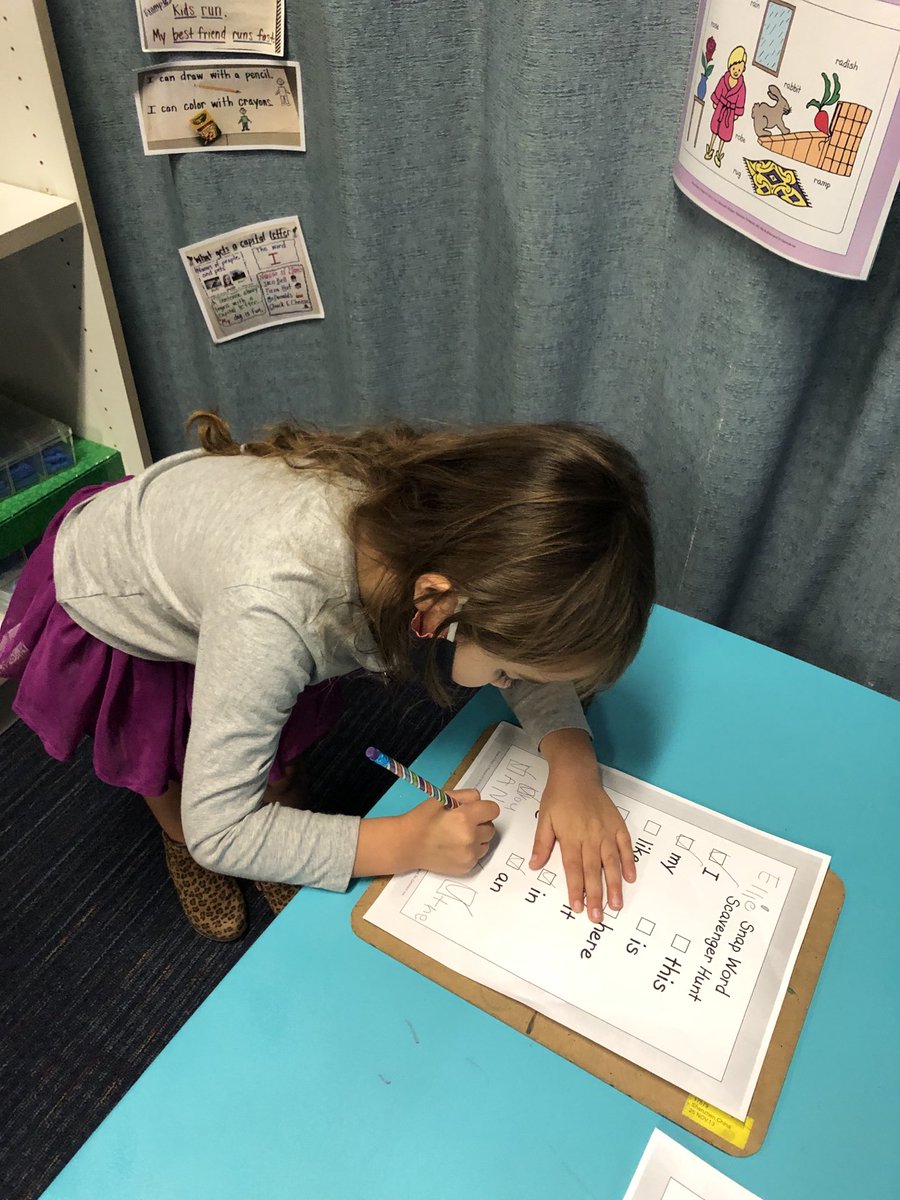 HRadous's tweet photo. Bay Kinder Leaders are word scientist on the hunt for snap words they know and see all around their class! #bayimpact2020 #ccisdlearns https://t.co/c2B7abvtpY