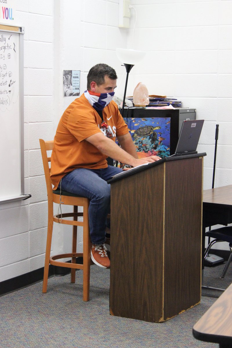 StrackKISD's tweet photo. He doesn't just talk the talk... @jason__ovalle models true leadership and support for his teachers every day. Need a class covered? He's got it. #strackchamps #Rise2Excellence @KleinISD @jenny_mcgown @Bailey1Jeffrey https://t.co/xRVMii9Uw3