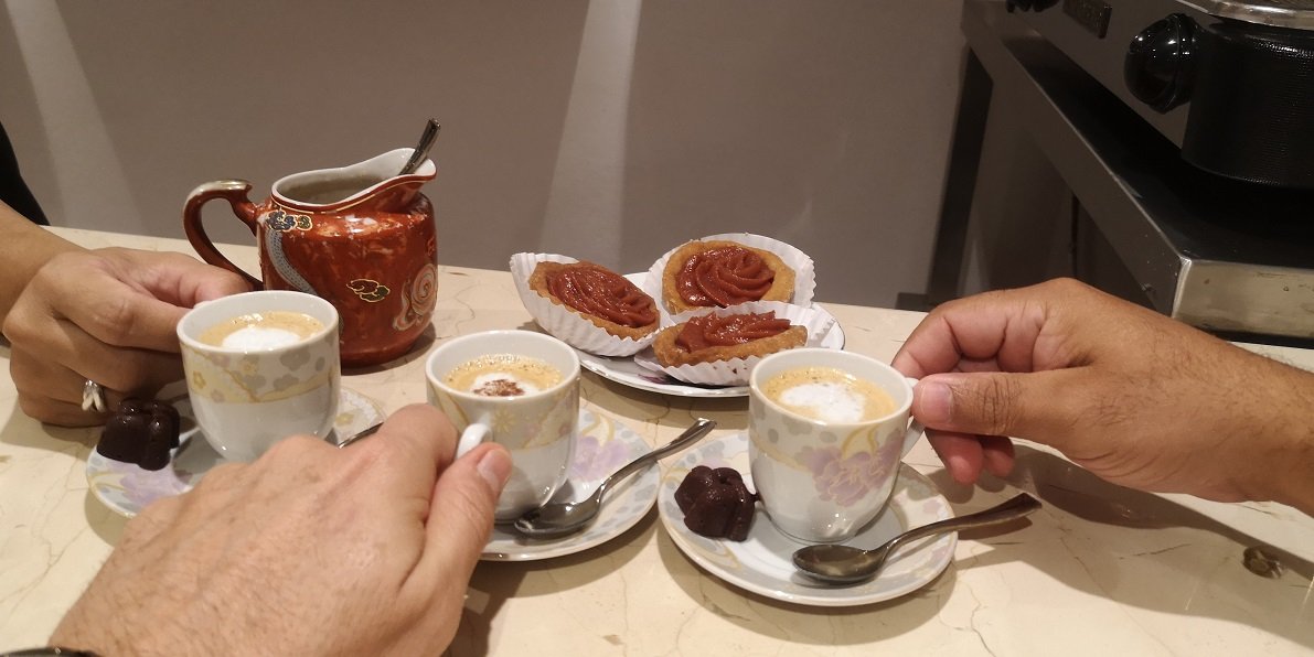 SikereiH's tweet photo. On your marks...ready...Go! โ๐
#Cuba #G121 #cigarlifestyle #cigarlovers #humidorlife #coffeetime #coffelovers https://t.co/6t0GDCXXgP