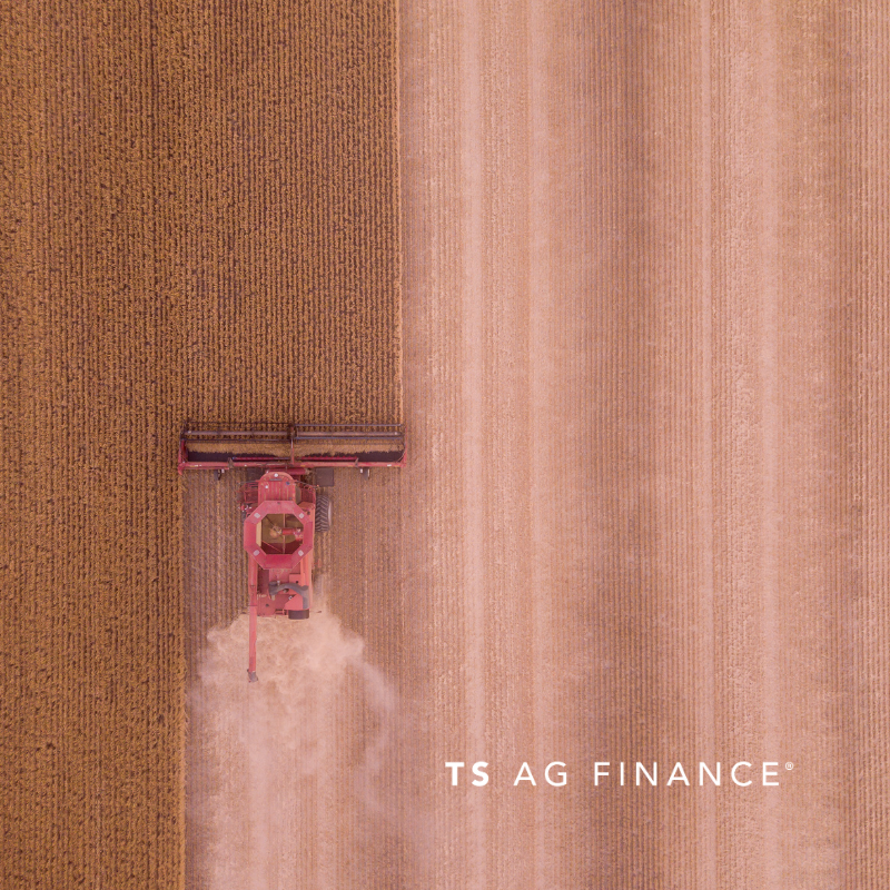 TSAgFinance's tweet photo. As #Harvest2020 comes to a close, we wanted to say thank you to all the men and women working hard and pulling long nights this fall. #AgTwitter https://t.co/uvDZXXG1Hq
