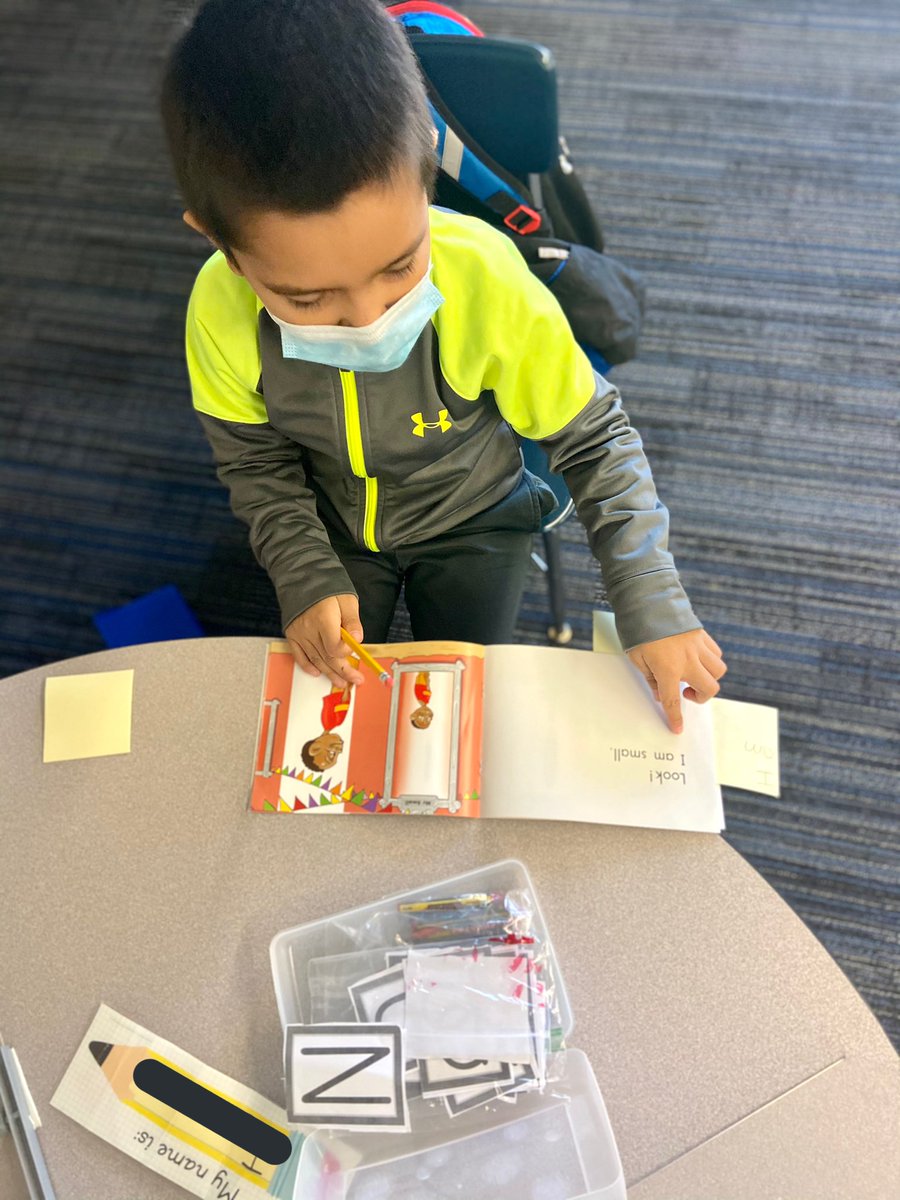 Our snap words are helping these kindergartners read the exact words in their books! They have been on the hunt to find them in their books! #CougarCountry #63success <a href="/sussman_howard/">Howard Sussman</a> <a href="/EllianEydis/">Ellian Eydis</a> <a href="/Maine_East/">Maine East HS</a>
