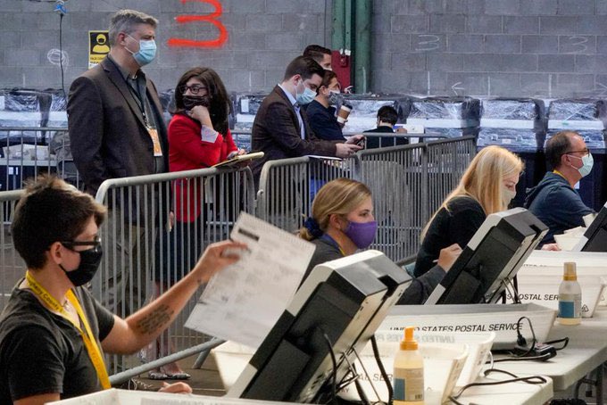 postcards4USA's tweet photo. All eyes now Pittsburgh, Pennsylvania(& Allegheny County) 👀
Here are the vote counters busy at work.
#VoteCounters are heroes
Looks to me like there are Poll Watchers aplenty
Big round of applause for poll workers & vote counters!
#CountEveryVote
#Election2020
Photo by GPuskar https://t.co/ELOp7TsnY8