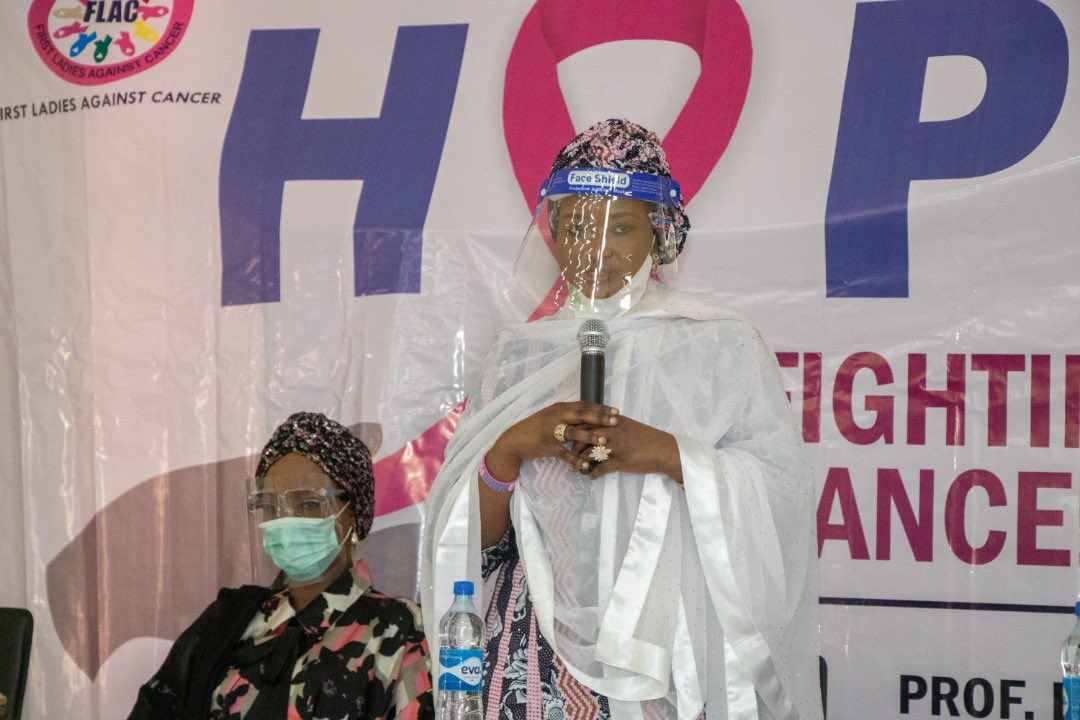 DrZSB's tweet photo. First Ladies against Cancer @FlacNigeria  today commissioned a new renovated and equipped oncology ward @UATHospital, Abuja. We hope to replicate the project in all states so cancer patients can have an easier hospital stay. #givingback #bridge #health #inequity @Fmohnigeria https://t.co/1W4XYOmIYC