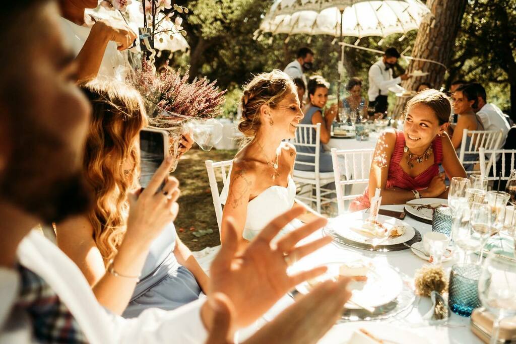 Momentos de boda, recuerdos únicos
.
.
.
.
#boda #invitada #wedding #novia #novio #sorpresa #bridal #photoftheday #instagram instagr.am/p/CHQvkKojxXx/