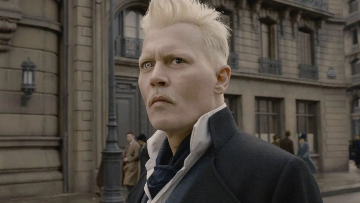 CineBack0's tweet photo. Johnny Depp está fora de Animais Fantásticos 3 https://t.co/5NJUwIBgGN 
.
#JohnnyDepp #animaisfantasticos https://t.co/YjkoUsrcZE