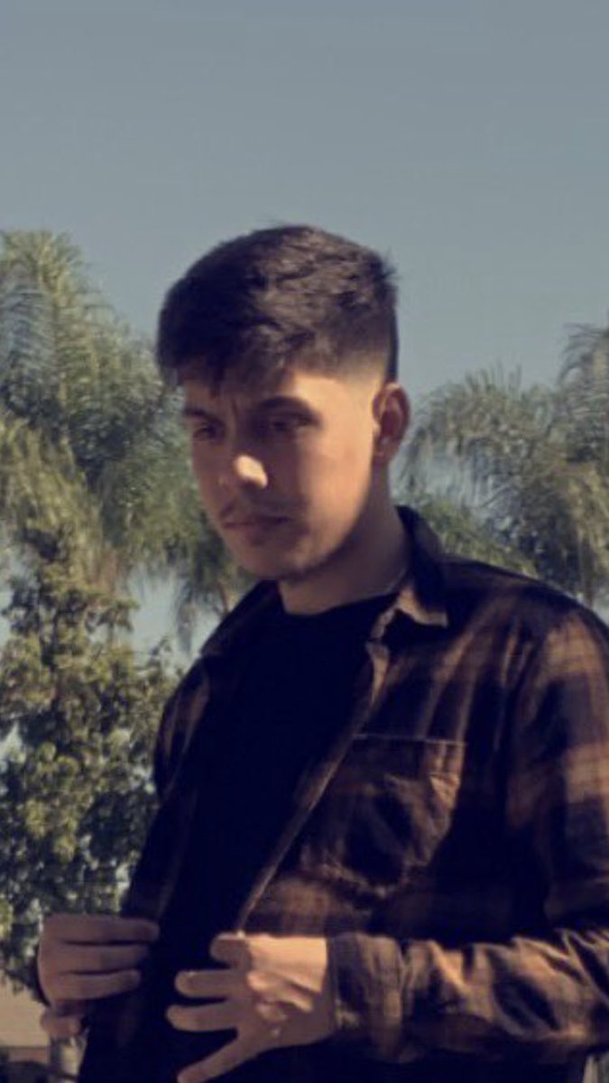 ratt_big's tweet photo. @vega_jose1 Damn I didn’t know you looked like this you win... https://t.co/sP6p0riLk9