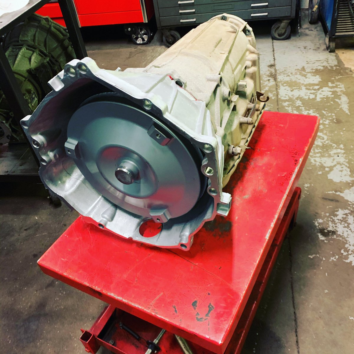 Xtreme_trans's tweet photo. 6L80 with a billet CVC converter ready for installation. https://t.co/IcWbTAV3oI