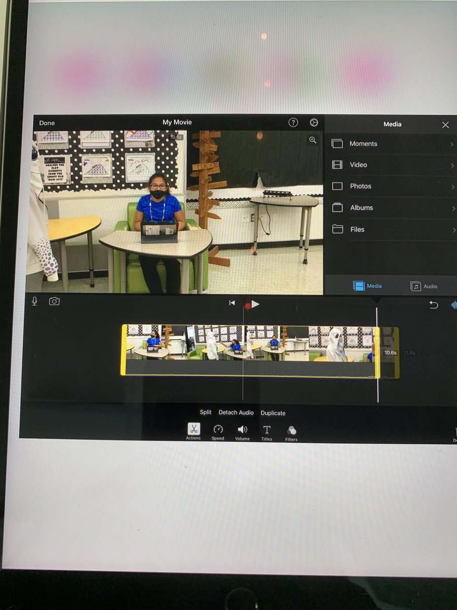 MrsCunningham5_'s tweet photo. Today we used iMovie to record our social studies skits #TechnologyTouchdown #TeamCamey https://t.co/PyUfAYNbeX