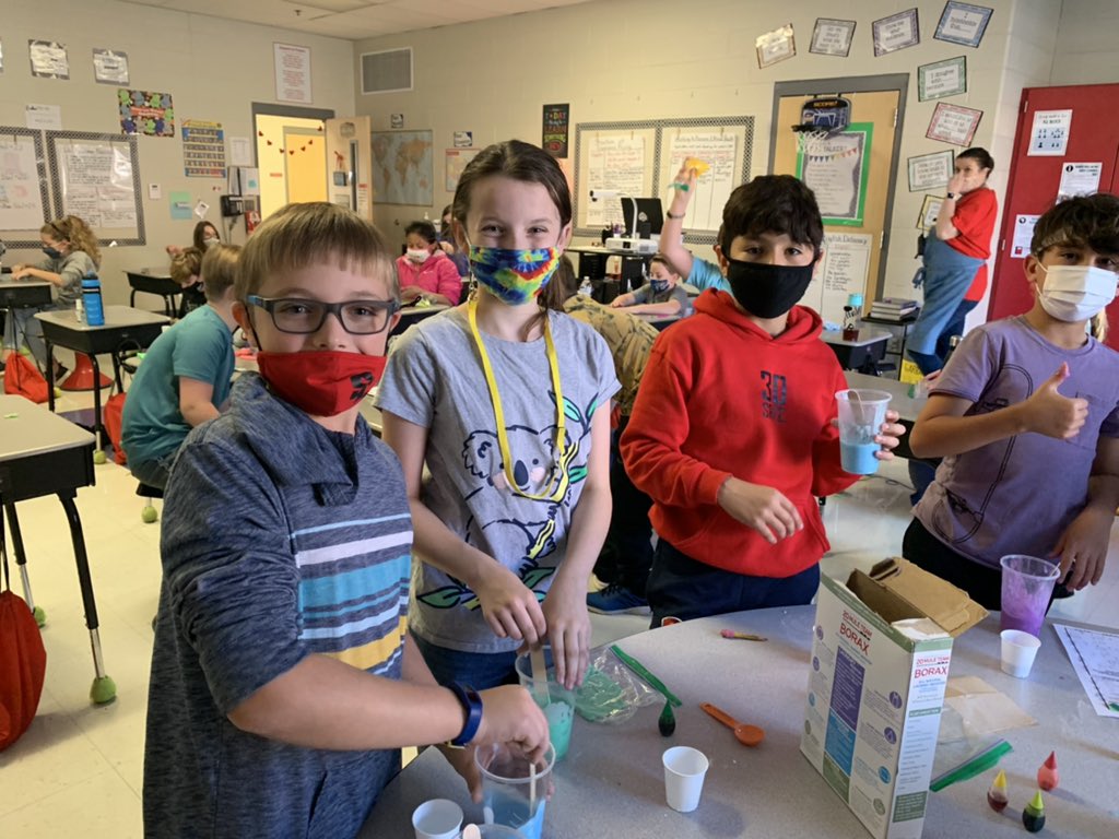 MrsLane5th's tweet photo. Combining our knowledge of fractions and physical/chemical changes to make slime today #makinglearningfun #crosscurricularfun #creeklife https://t.co/JppF0LEoU5