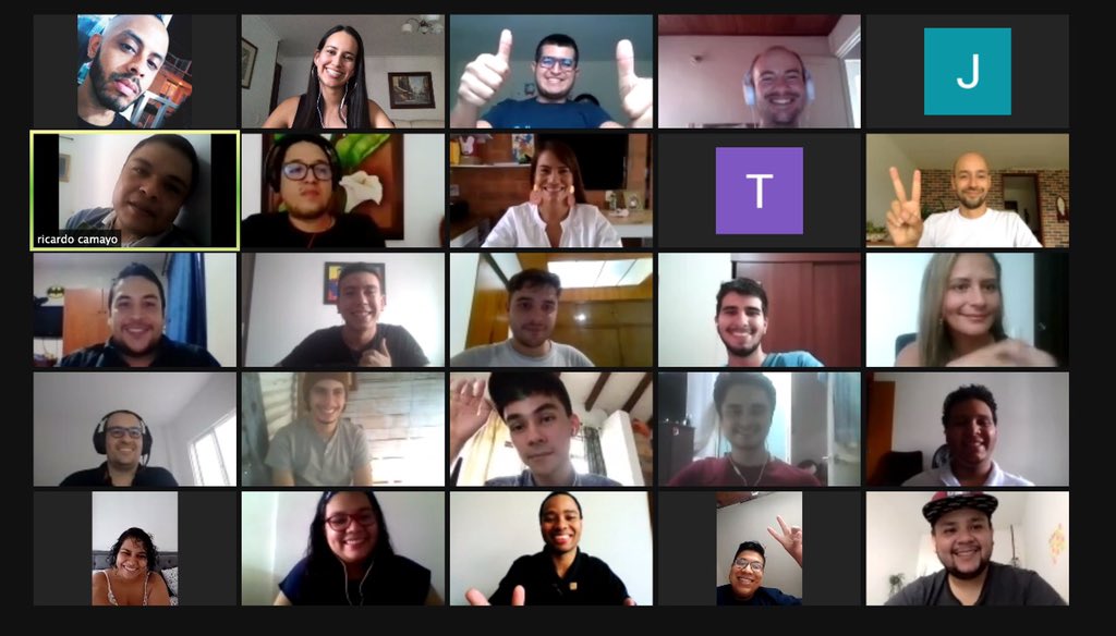 lauracrissan1's tweet photo. I can’t be prouder of my C11!! I feel so lucky to have been part of their growing process and I can’t wait to see what the future holds for them all. Love you all ❤️ https://t.co/S0ZKrVf8PM