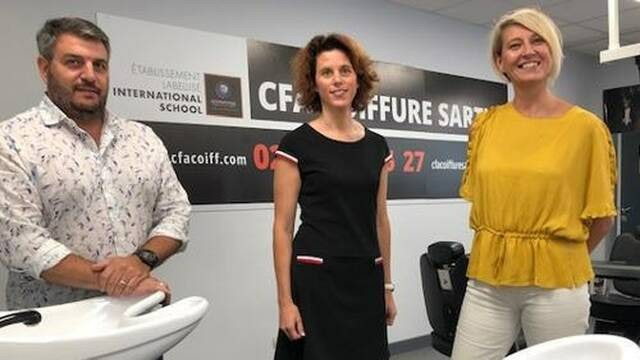 M_Rasselet's tweet photo. Le Mans. Confinement : Le CFA coiffure fête ses 50 ans sur Instagram #Le Mans @OuestFrance https://t.co/k1RqBgVsG4 https://t.co/KXipdIR2CH