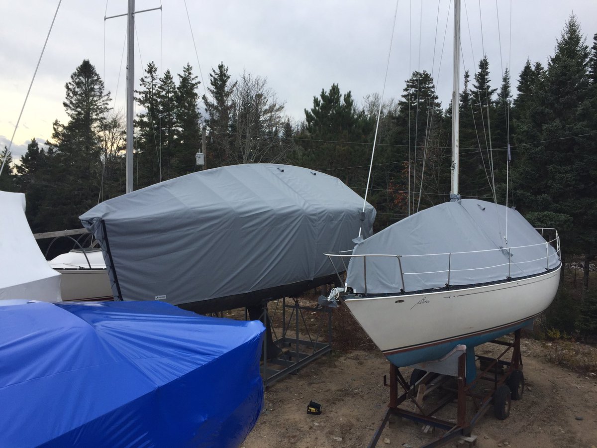 noakescanvas's tweet photo. Two covers installed today, C&amp;C 34 and Beneteau 36.7 https://t.co/v4U9ma0Fmz