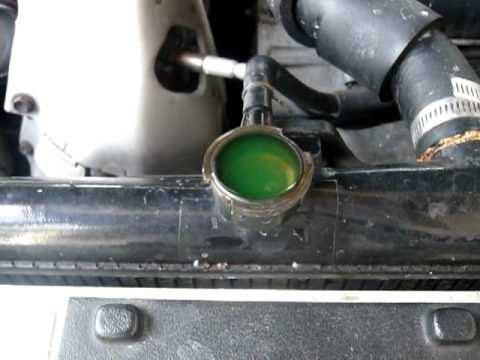 2. RADIATOR WATER/COOLANT(gasket issues)There're different colors of coolant, but they're all bright.You shouldn't see cloudy brown coolant, indicating lots of rust. Or oil, or a rainbow-like sheen floating on top of radiator. This indicates faulty head gasket