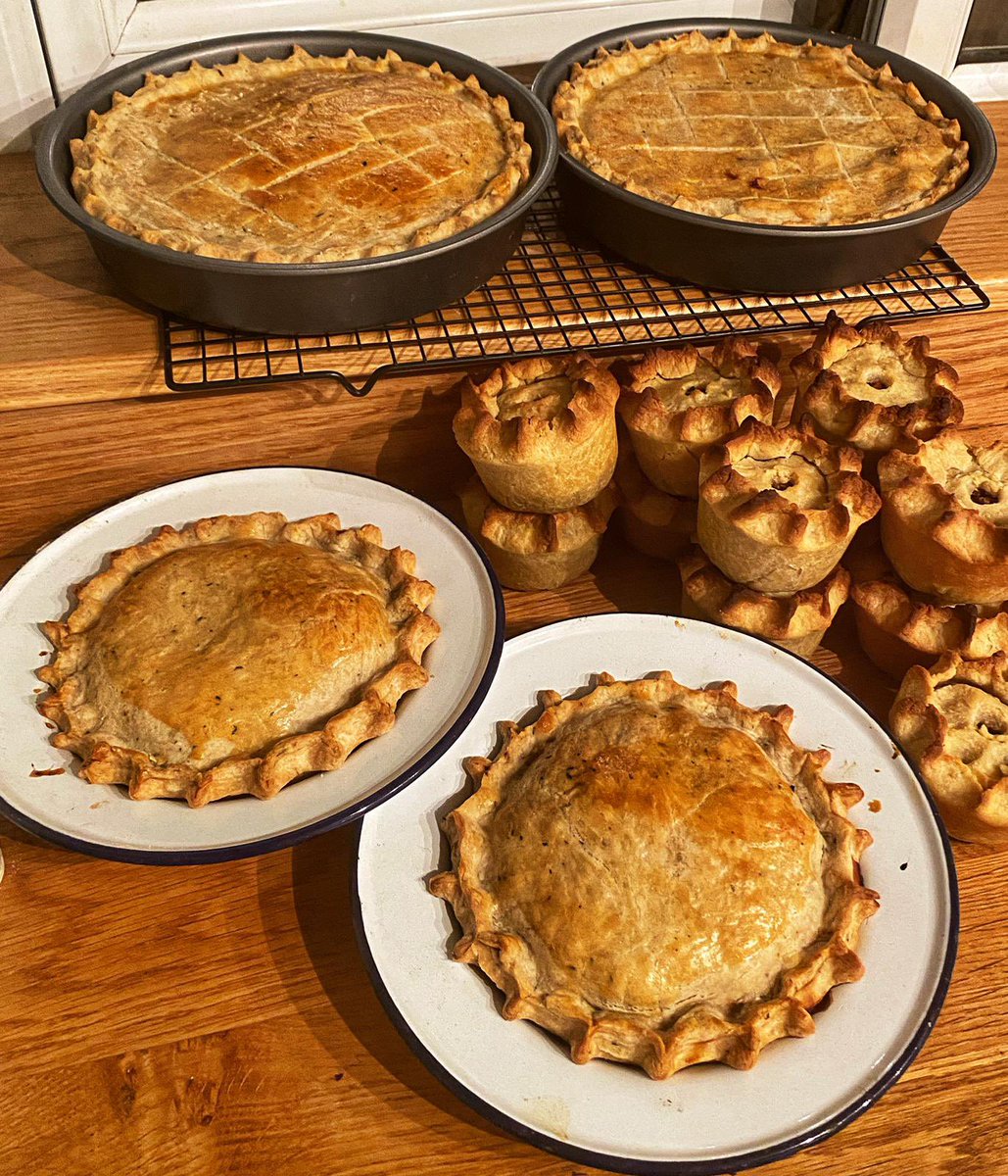 flavourpilgrims's tweet photo. Who loves a homemade beef pie? 

What wine or beer would go with this?
Busy day today looking to launch Pies and More

Local to Durrington nr Salisbury might you be interested with a pie and a drink be it wine or beer?

Meat from @walterrose1847 great butchers based in Devizes https://t.co/MQHPRqMi0u