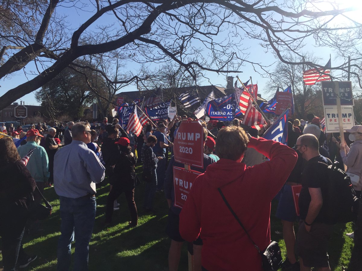 dwymi02's tweet photo. @JGilliam_SEAL @realDonaldTrump @POTUS @DonaldJTrumpJr @TrumpWarRoom Today's spontaneous rally was held in the town of Lexington, MA @ 1625 Massachusetts Avenue
Rally drew over 100 patriots, support Liberty, our Constitutional Republic and in support of President Donald J Trump
Mr President, we support you, we stand our ground
#CQRF
#SDG https://t.co/xCTwItcJwy