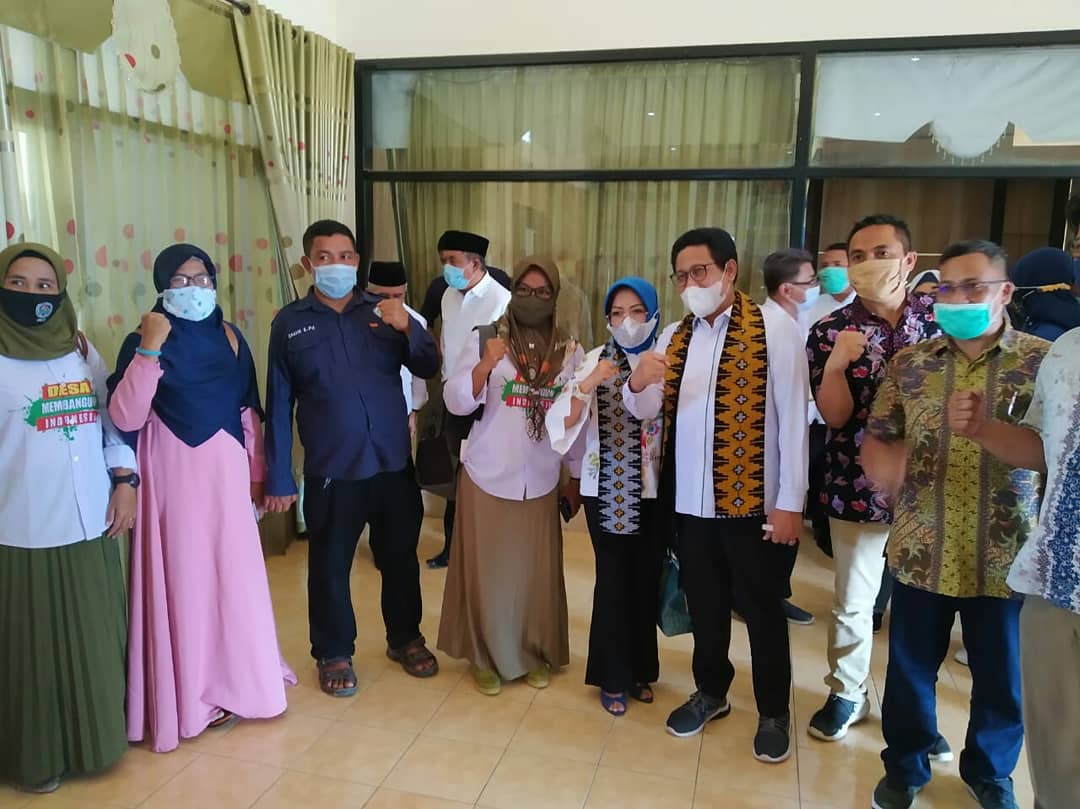 Alhamdulillah nyampe dgn selamat di Bima NTB Pak Mendes <a href="/halimiskandarnu/">ABDUL HALIM ISKANDAR</a> 
Late post 06112020
Bersama Korprov NTB Bpk <a href="/Tauhid168999/">Tauhid R</a> TA Kab Bima pak <a href="/jasmin_santo/">evos</a> <a href="/BuyungN39236553/">Buyung Nasution</a>
