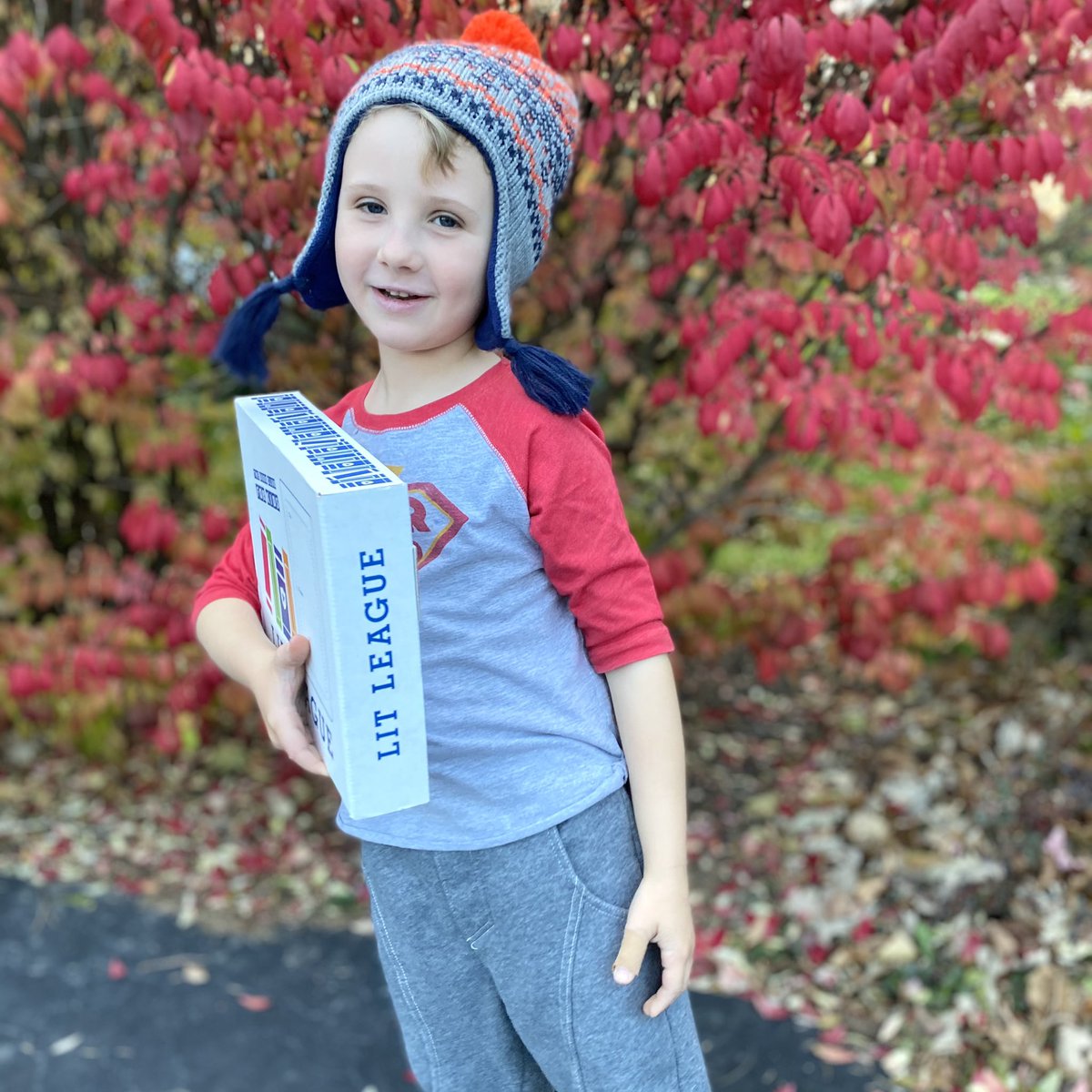litleagueboxes's tweet photo. Raise readers with https://t.co/zugIwmLW5h 📚 #bookclubinabox #raisingreaders #litleagueboxes #kidlit #subscriptionboxforkids #friyay #kidlit #booksforkids #bestgiftever https://t.co/apLKwvxJDn