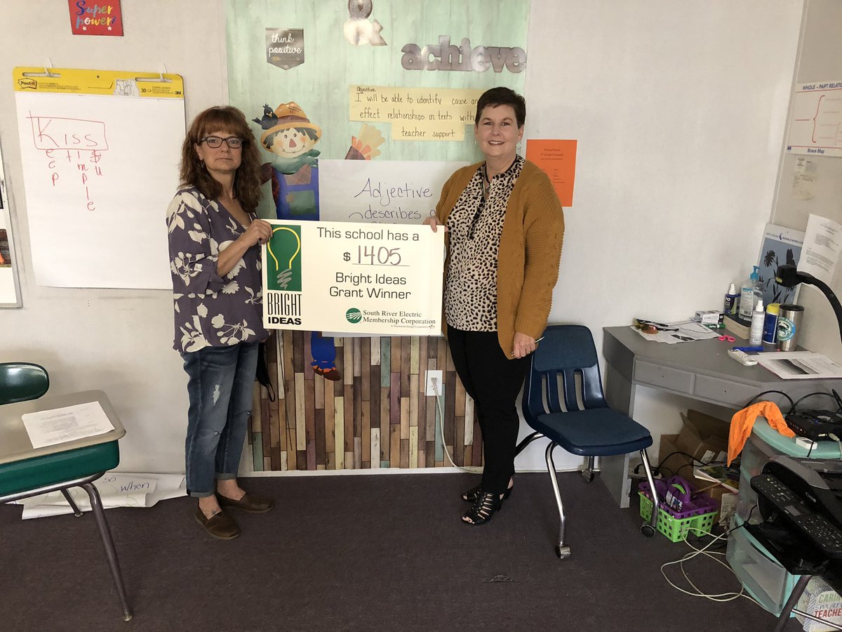 SES__Principal's tweet photo. J. Coombs and D. Herwy were surprised today by Cathy O’Dell from South River EMC with Bright Ideas Grants totaling $,2,573.00. https://t.co/QSBuQWE5M8