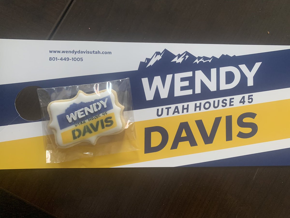 jonobrien56's tweet photo. @wendydavisutah ran a great campaign, but she unquestionably has the best cookies in #utpol https://t.co/vuIqiS71Lx