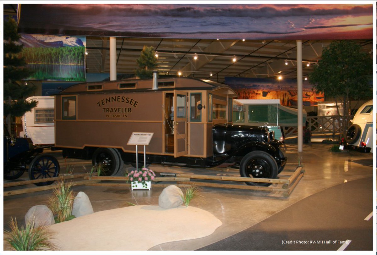 busconcierge1's tweet photo. Travelling back in History. Take a look at this 1931 Tennessee Traveler Housecar  (Credit Photo: RV-MH Hall of Fame)
#RVlife #RVlifestyle #goRVing #RVliving #homeiswhereyouparkit #tinyliving #tinyhouseonwheels #tinyhomeonwheels #RVcamping #camping #campgroundlife https://t.co/2SV1wMbKiz