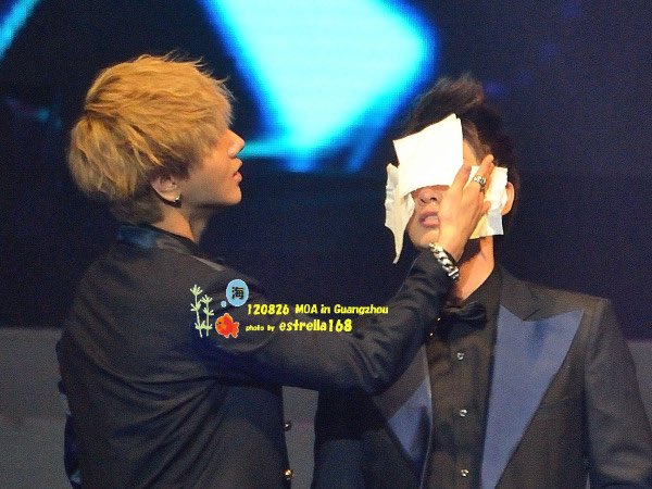 ●   yesung hyuuungg~  #Yehyuk  @shfly3424  @AllRiseSilver