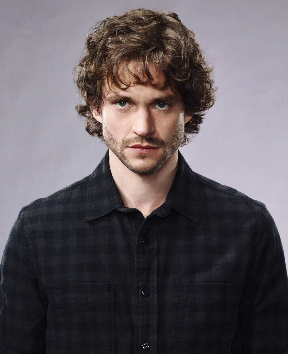 soft angry murder puppy. the curls really do me in. i wanna ruffle them and then send him off to murder.