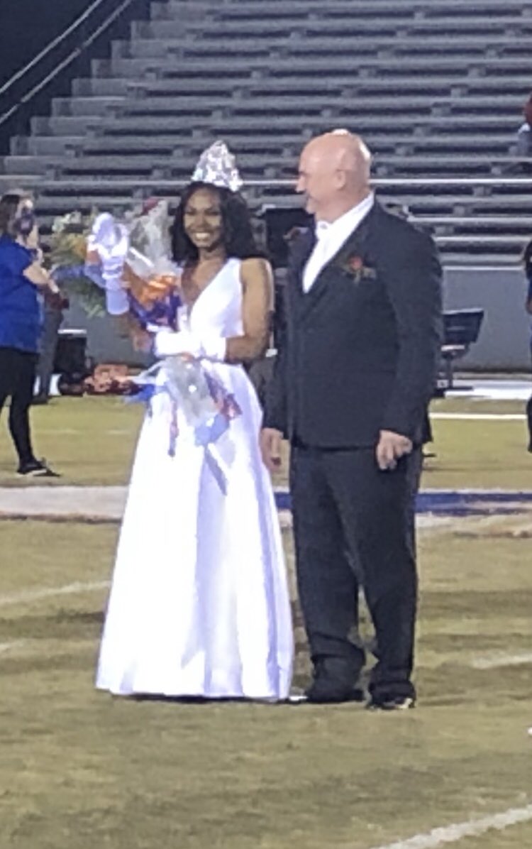 gpt_admirals's tweet photo. Congratulations to Connie Wade! Connie is our 2020 ⁦@GulfportHigh⁩ Homecoming Queen! https://t.co/0X6lzGhI06