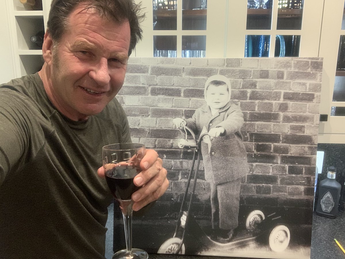 Sir_NickFaldo's tweet photo. Just raising a glass to mum who passed today three years ago, 💕from her lad! ⁦@whtimes⁩  #KnellaRd https://t.co/62kxHDnyW0