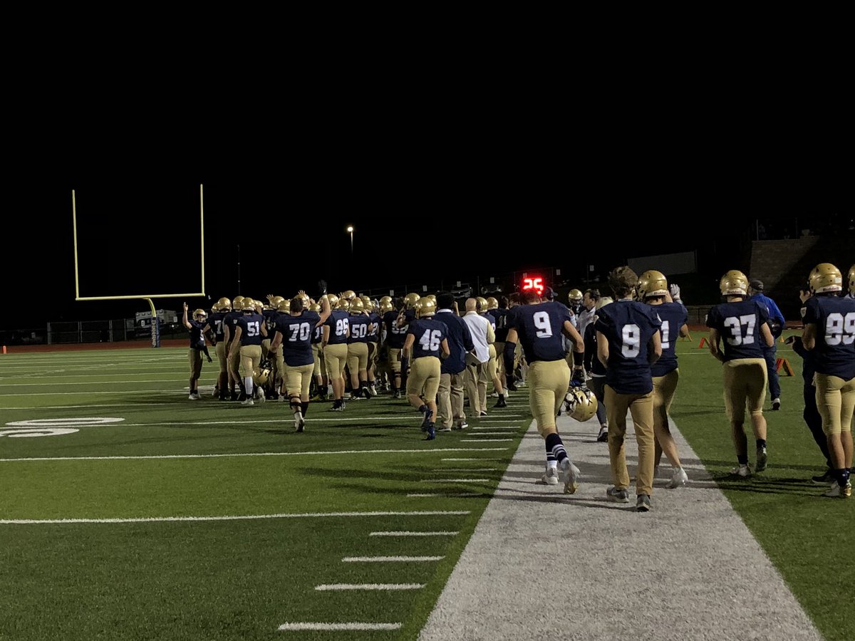 karsentv's tweet photo. That’s the end of the third here in Jefferson City. Helias Catholic Crusaders are leading the Nevada Tigers 41-6 with just one quarter left. @KOMUnews #FridayNightFever https://t.co/eX6CixTCi1