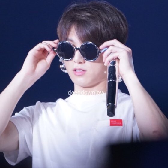 aaarmyarmy1's tweet image. Jeon Jungkook 😎