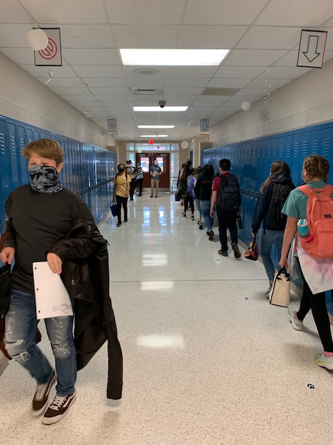 JolliffMiddle's tweet image. Our 7th grade Jags could play a mean game of musical chairs. JAMmin' while they carousel through their halls between bell change #7thgraderocks #JAMMINout not pictured: #HofferWalkingLikeAnEqyptian