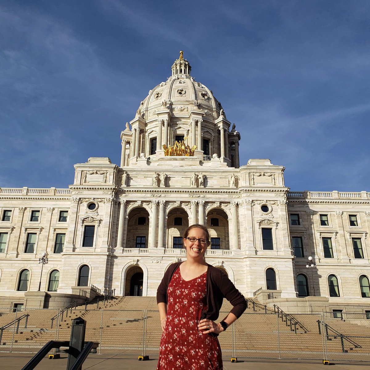 MuellerforMN's tweet photo. Ready to get to work for you in SE Minnesota. Today was the first day at the capital.  If you have any ideas of local decorations to help represent what makes our area unique please share. I am so excited to be your voice. #BeBrave #BeFree https://t.co/oYcxAtgg8m